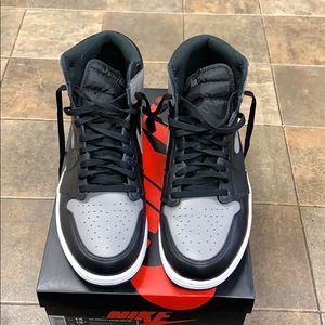 Jordan 1 shadow size 14